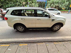 Second Hand Ford Endeavour Titanium 3.2 4x4 AT in Delhi