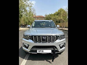 Second Hand Mahindra Scorpio Z8 L Diesel AT 4WD 7 STR [2022] in Delhi