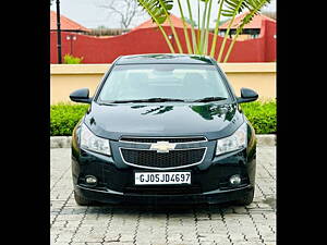 Second Hand Chevrolet Cruze LTZ in Surat