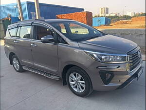 Second Hand Toyota Innova Crysta 2.4 GX 8 STR [2016-2020] in Hyderabad