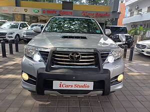 Second Hand Toyota Fortuner 3.0 4x2 MT in Bangalore