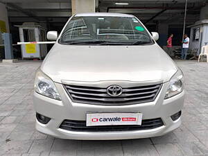 Second Hand Toyota Innova 2.5 G 7 STR BS-IV in Mumbai