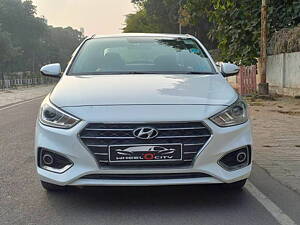 Second Hand Hyundai Verna SX (O) Anniversary Edition 1.6 CRDi in Kanpur