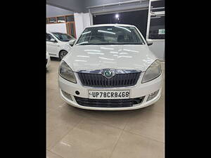 Second Hand Skoda Rapid Ambition 1.6 TDI CR MT in Kanpur