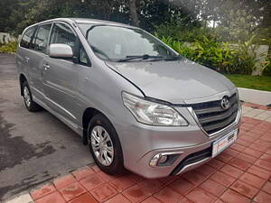 Second Hand Toyota Innova 2.5 GX 7 STR BS-IV LTD in Bangalore