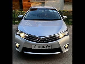 Second Hand Toyota Corolla Altis GL Petrol in Ghaziabad