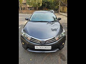 Second Hand Toyota Corolla Altis GL Petrol in Delhi