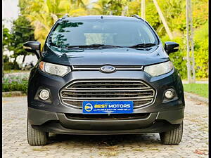 Second Hand Ford Ecosport Titanium 1.5 TDCi in Ahmedabad