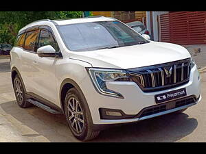 Second Hand Mahindra XUV700 AX 7 Petrol AT Luxury Pack 7 STR [2021] in Bangalore