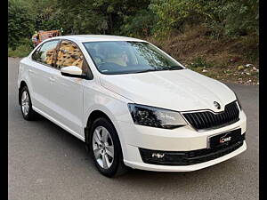 Second Hand Skoda Rapid Ambition 1.6 MPI AT in Pune