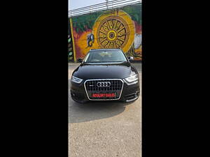 Second Hand Audi Q3 35 TDI Technology with Navigation in Lucknow