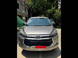 Second Hand Toyota Innova Crysta 2.4 ZX 7 STR [2016-2020] in Bangalore