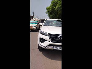 Second Hand Toyota Fortuner 2.8 4x2 AT [2016-2020] in Chandigarh