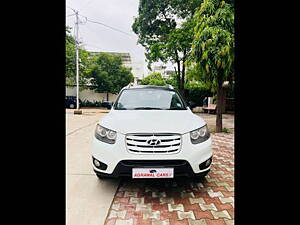 Second Hand Hyundai Santa Fe 2 WD in Vadodara