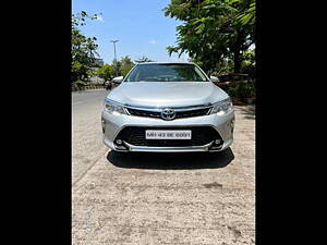 Second Hand Toyota Camry Hybrid in Mumbai