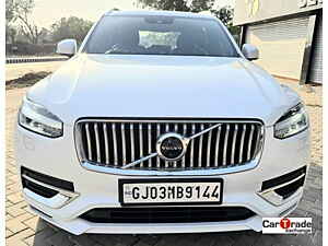 Second Hand వోల్వో xc90 d5 ఇన్‍స్క్రిప్షన్ in అహ్మదాబాద్