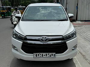 Second Hand Toyota Innova Crysta 2.4 V Diesel in Hyderabad