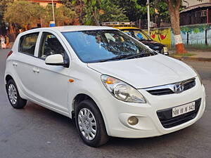 Second Hand Hyundai i20 Magna 1.2 in Mumbai