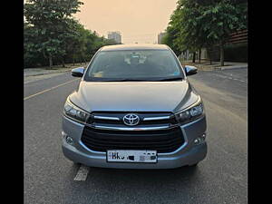 Second Hand Toyota Innova Crysta 2.8 GX AT 7 STR [2016-2020] in Faridabad