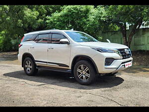 Second Hand Toyota Fortuner 2.7 4x2 MT [2016-2020] in Indore