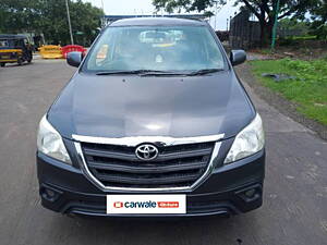 Second Hand Toyota Innova 2.5 G BS IV 8 STR in Thane