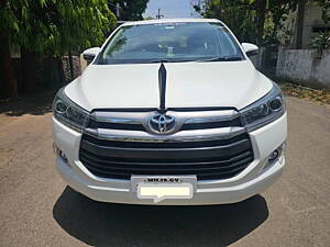 Second Hand Toyota Innova Crysta 2.4 V Diesel in Nashik