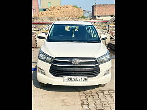 Second Hand Toyota Innova Crysta 2.4 G 7 STR [2016-2017] in Karnal