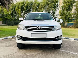 Second Hand Toyota Fortuner 3.0 4x2 AT in Chandigarh