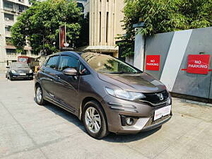 Second Hand Honda Jazz V Petrol in Mumbai