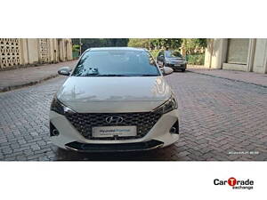 Second Hand Hyundai Verna SX 1.5 VTVT IVT in Thane