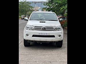 Second Hand Toyota Fortuner 3.0 MT in Mumbai