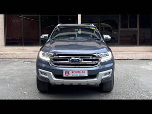 Second Hand Ford Endeavour Titanium 3.2 4x4 AT in Chennai