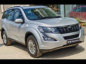 Second Hand மஹிந்திரா  xuv500 w10 ஏ‌டபிள்யூடி ஏடீ in மைசூர்