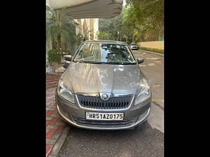 Second Hand Skoda Rapid Ambition 1.6 TDI CR MT in Dehradun