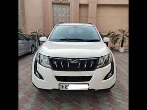 Second Hand महिंद्रा XUV500 w6 in गुड़गांव