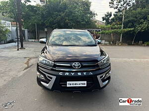 Second Hand Toyota Innova Crysta 2.4 GX 8 STR [2016-2020] in Hyderabad