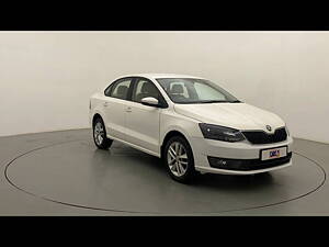 Second Hand Skoda Rapid Style 1.6 MPI in Navi Mumbai