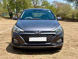 Second Hand Hyundai Elite i20 Asta 1.2 in Ahmedabad