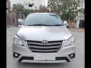 Second Hand Toyota Innova 2.5 GX 7 STR BS-III in Hyderabad