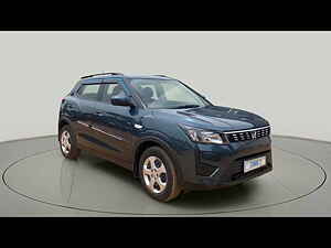 Second Hand महिंद्रा xuv300 w6 1.2 पेट्रोल in बैंगलोर