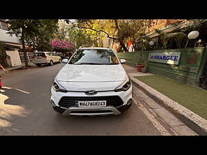 Second Hand Hyundai i20 Active 1.2 SX in Mumbai