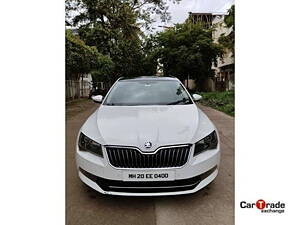 Second Hand Skoda Superb L&K TDI AT in Aurangabad