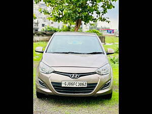 Second Hand Hyundai i20 Magna 1.2 in Surat