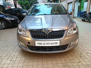 Second Hand Skoda Rapid Style 1.6 MPI AT in Mumbai