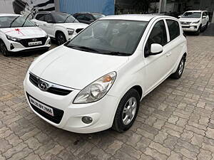 Second Hand Hyundai i20 Magna 1.4 CRDI in Aurangabad