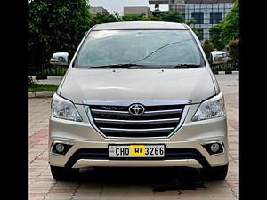 Second Hand Toyota Innova [2015-2016] 2.5 GX BS III 8 STR in Amritsar