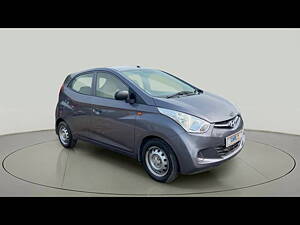 Second Hand Hyundai Eon Era + in Surat