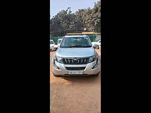 Second Hand महिंद्रा XUV500 w10 1.99 in गुड़गांव