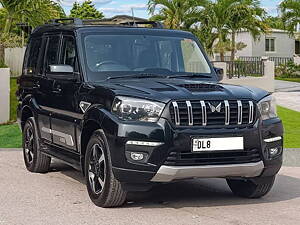 Second Hand Mahindra Scorpio S11 MT 7S CC in Delhi