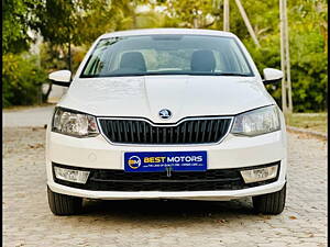 Second Hand Skoda Rapid Ambition 1.5 TDI AT in Ahmedabad